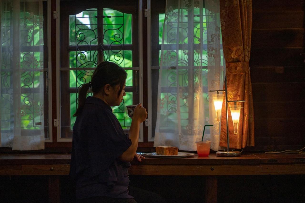 Reuan Vilawan Ratchaburi Luaran gambar
