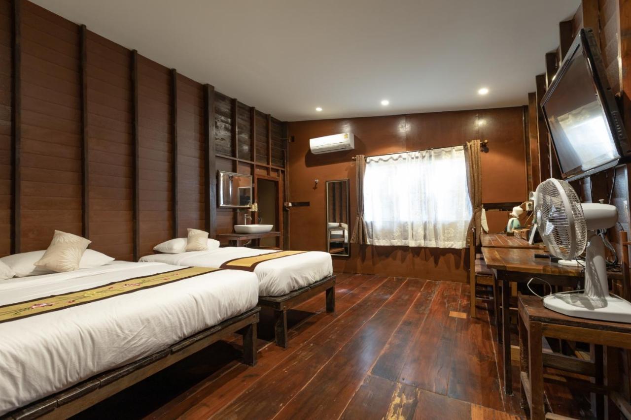 Reuan Vilawan Ratchaburi Luaran gambar