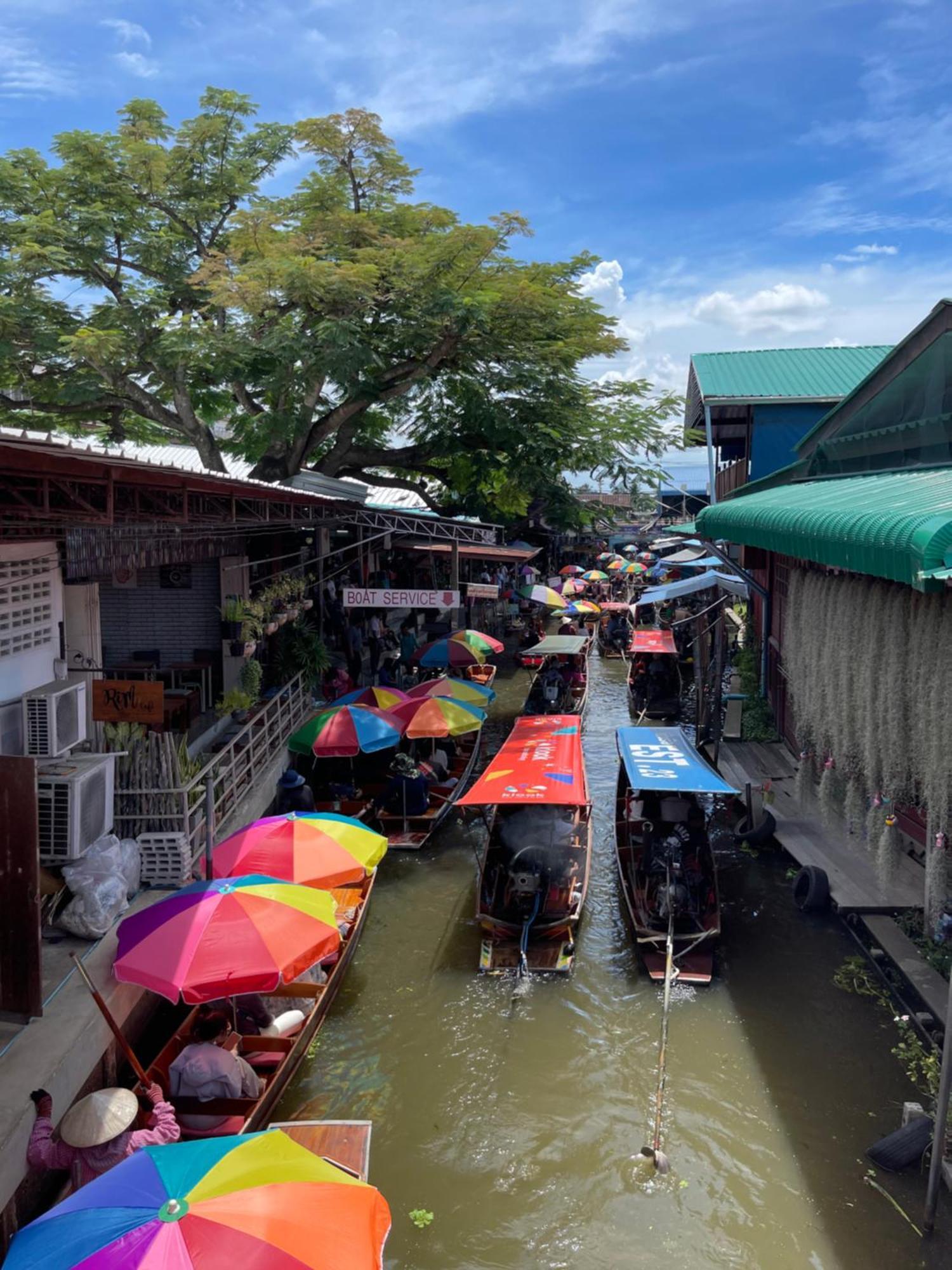 Reuan Vilawan Ratchaburi Luaran gambar