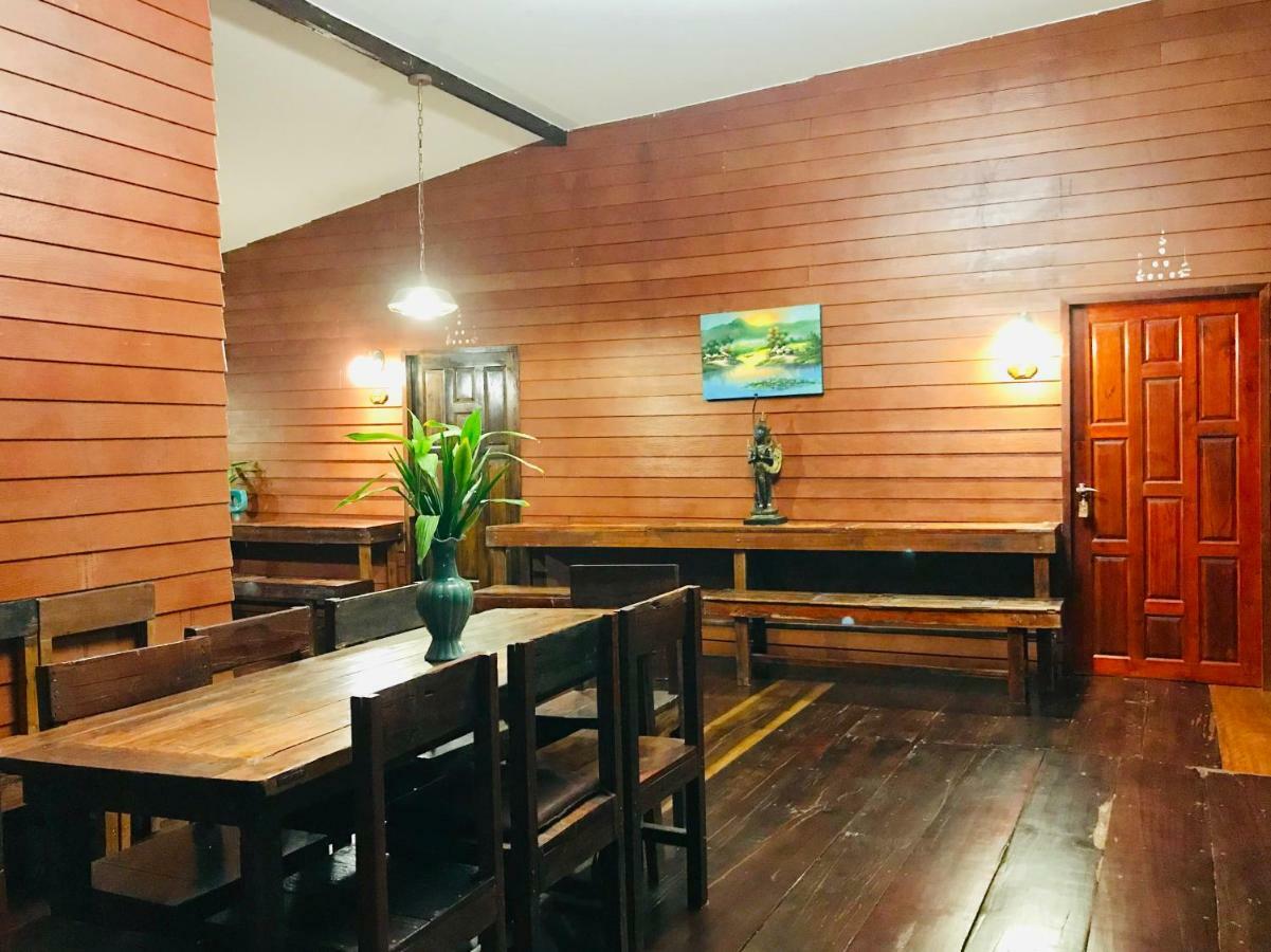Reuan Vilawan Ratchaburi Luaran gambar