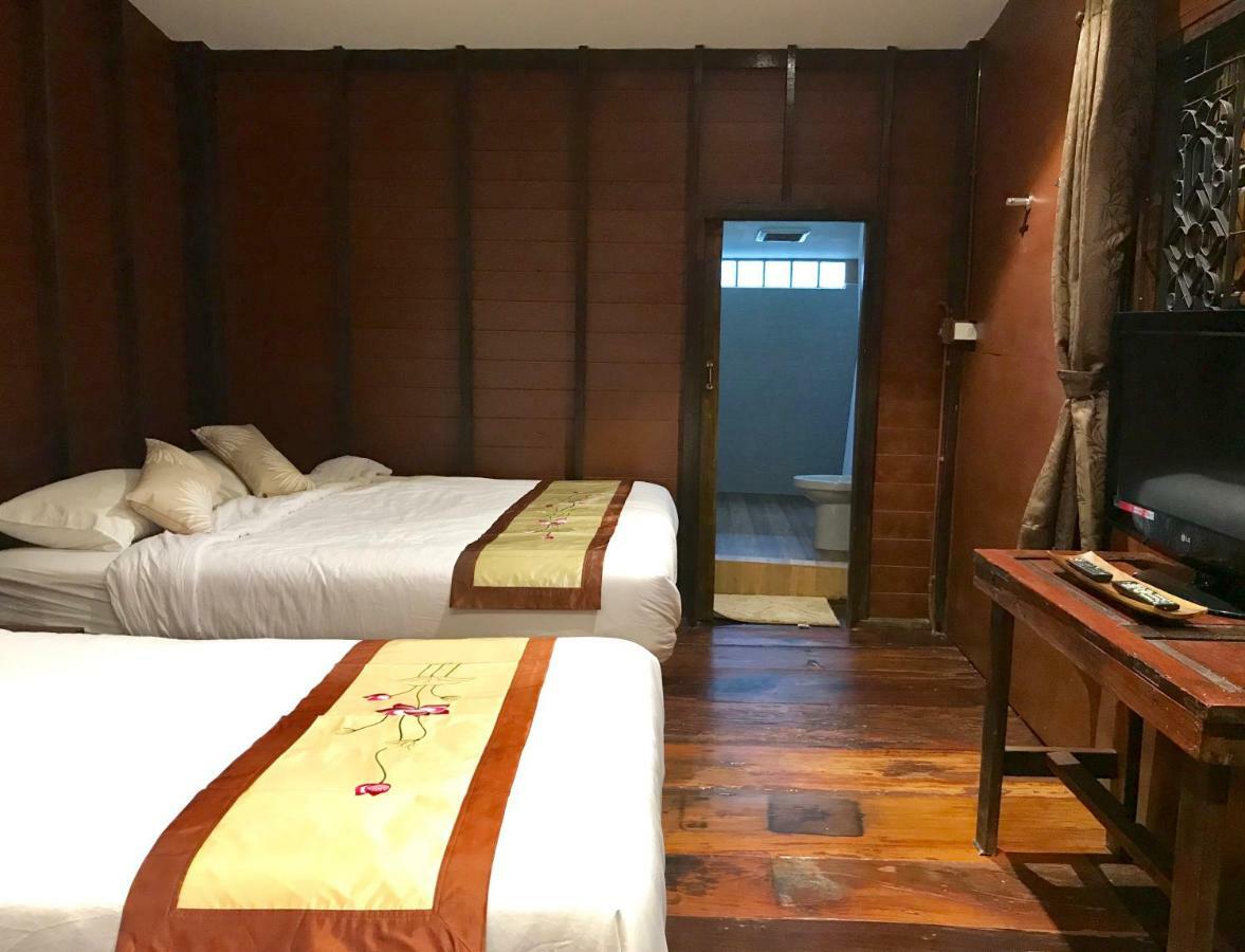 Reuan Vilawan Ratchaburi Luaran gambar
